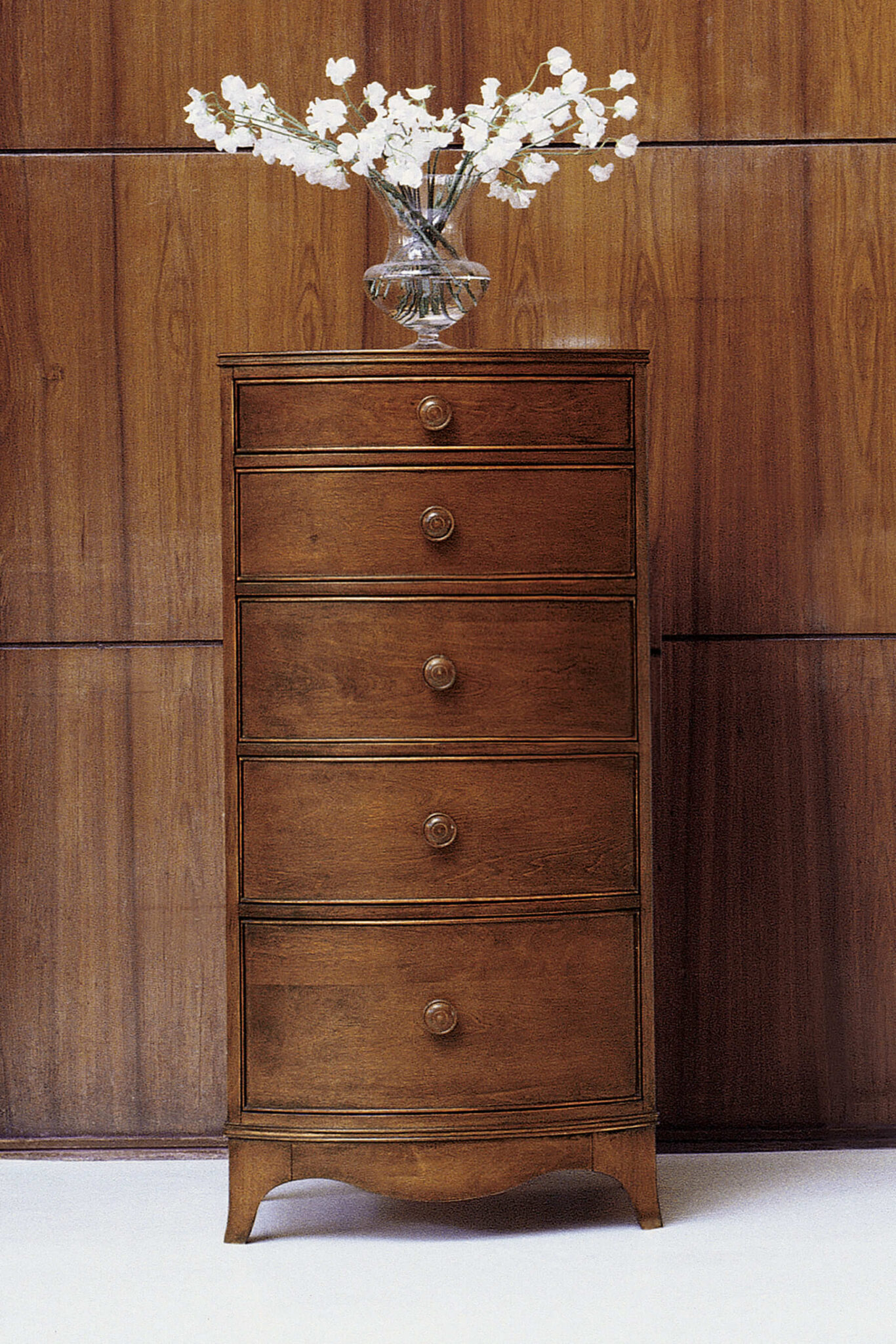 Broughton høy kommode 2