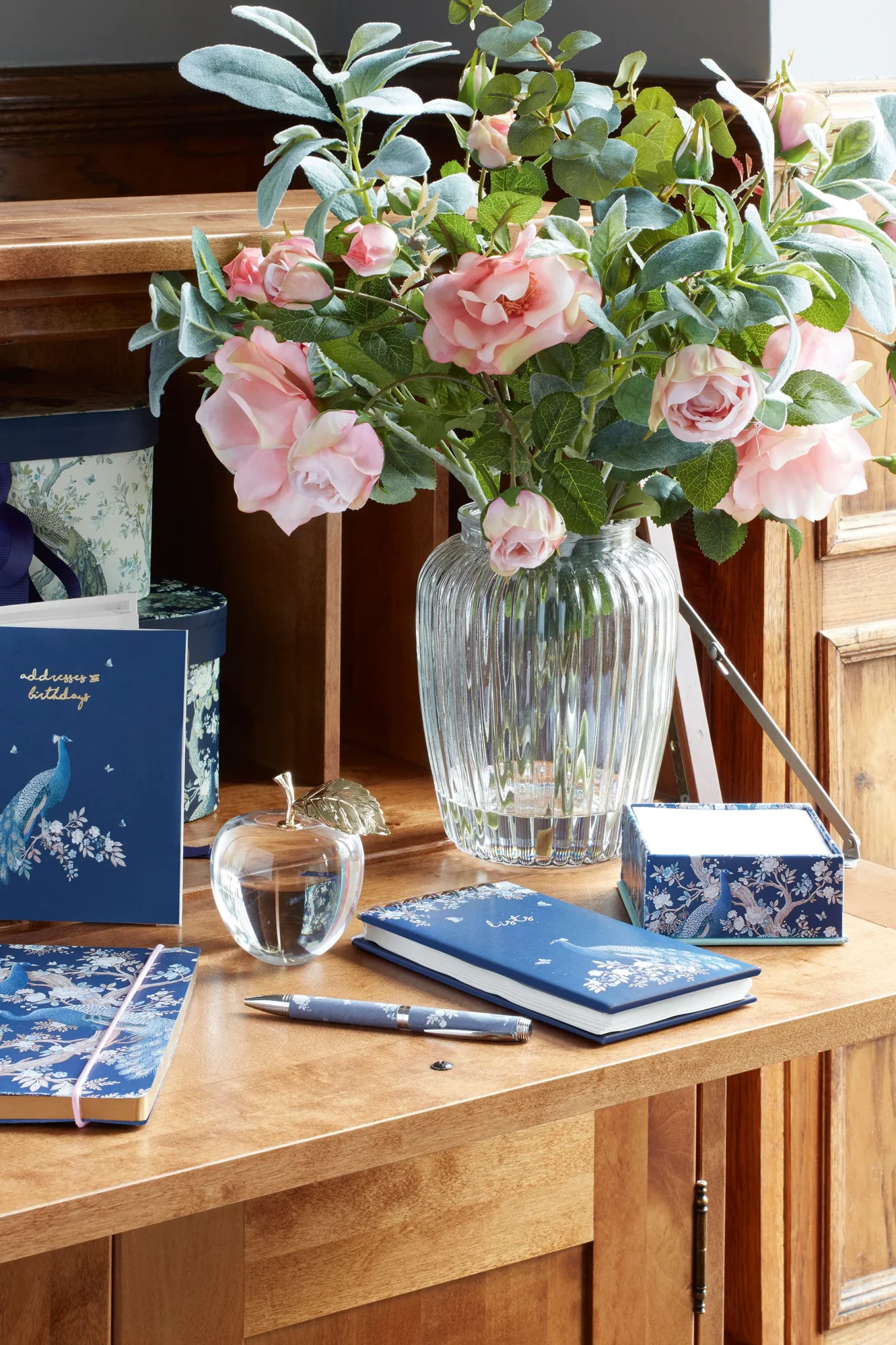 garrat honningfarget byrå detalj