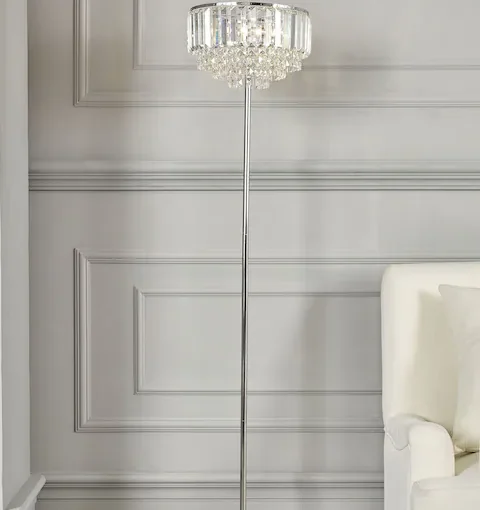 Vienna - gulvlampe fra Laura Ashley i krom med glasskrystaller