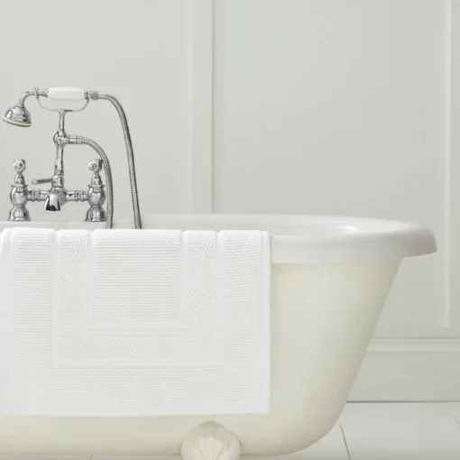 Badematte i hvit bomull