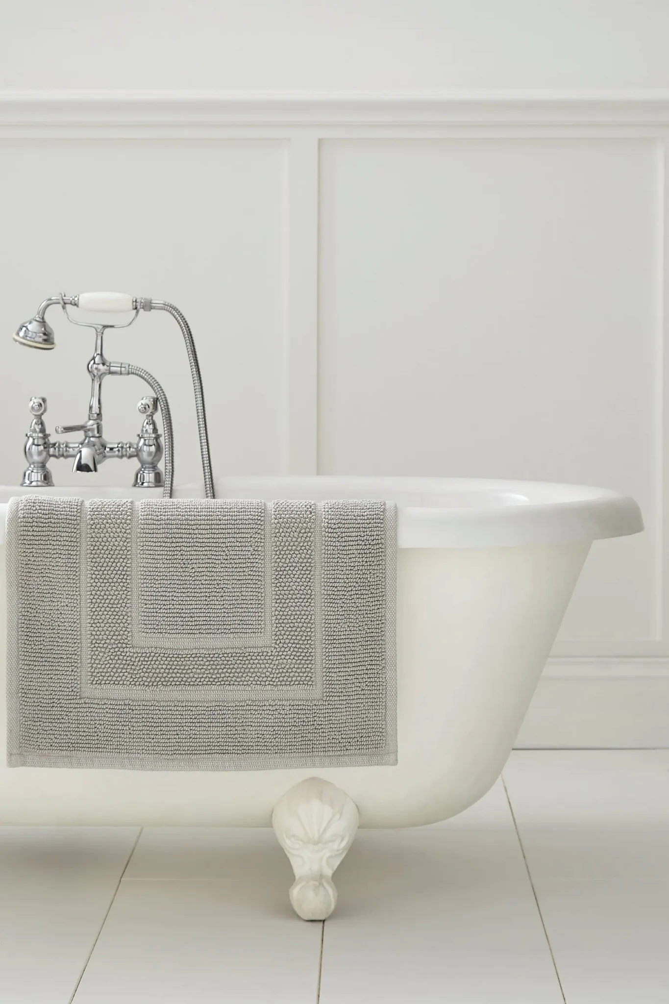 badematte stålgrå Badematte i stålgrå bomull