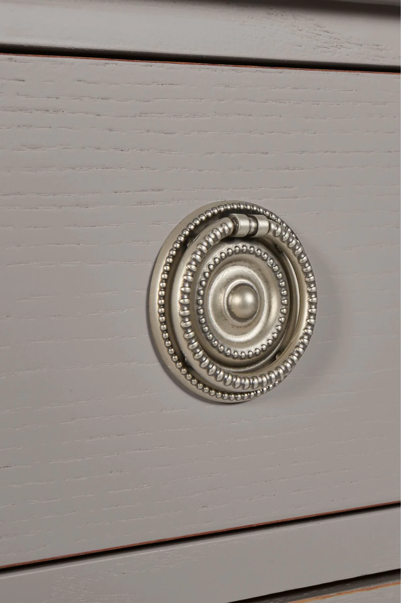 Henshaw lys koksgrå skjenk detal