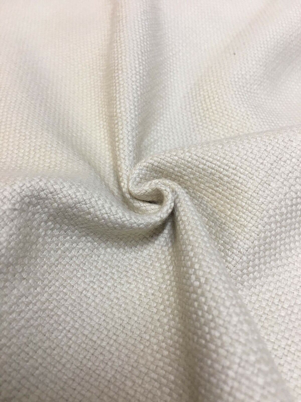 Dalton offwhite møbelstoff møbelstoff i off-white