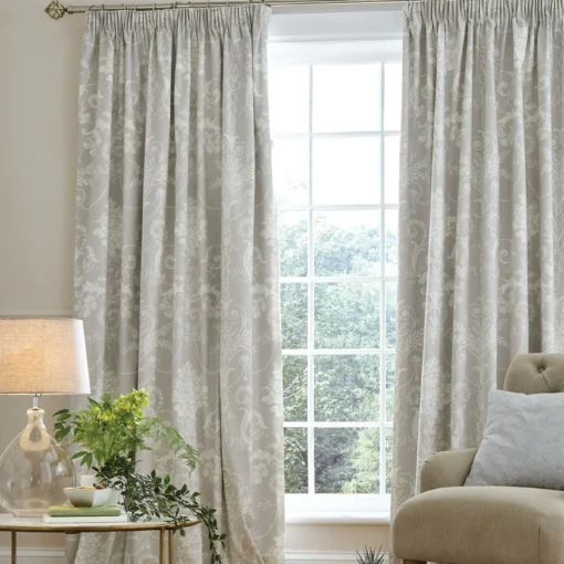 ferdigsydde gardiner josette duegrå