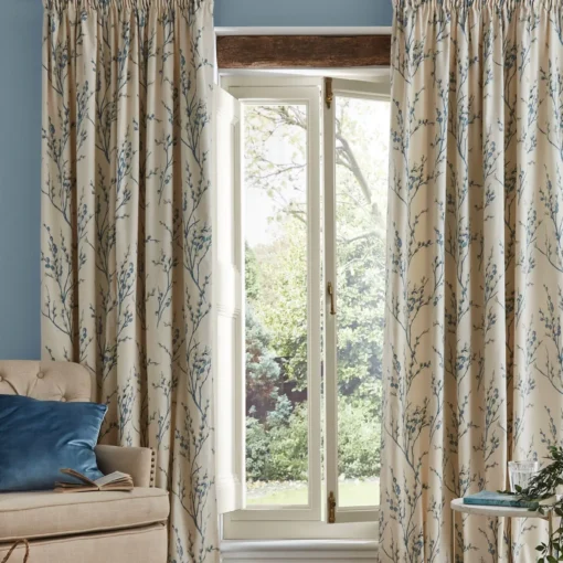 Pussy willow seaspray blått gardiner