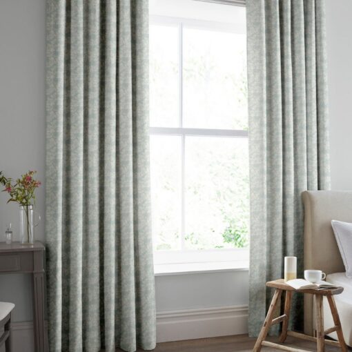 Jacquardvevd gardinstoff i salviegrønt