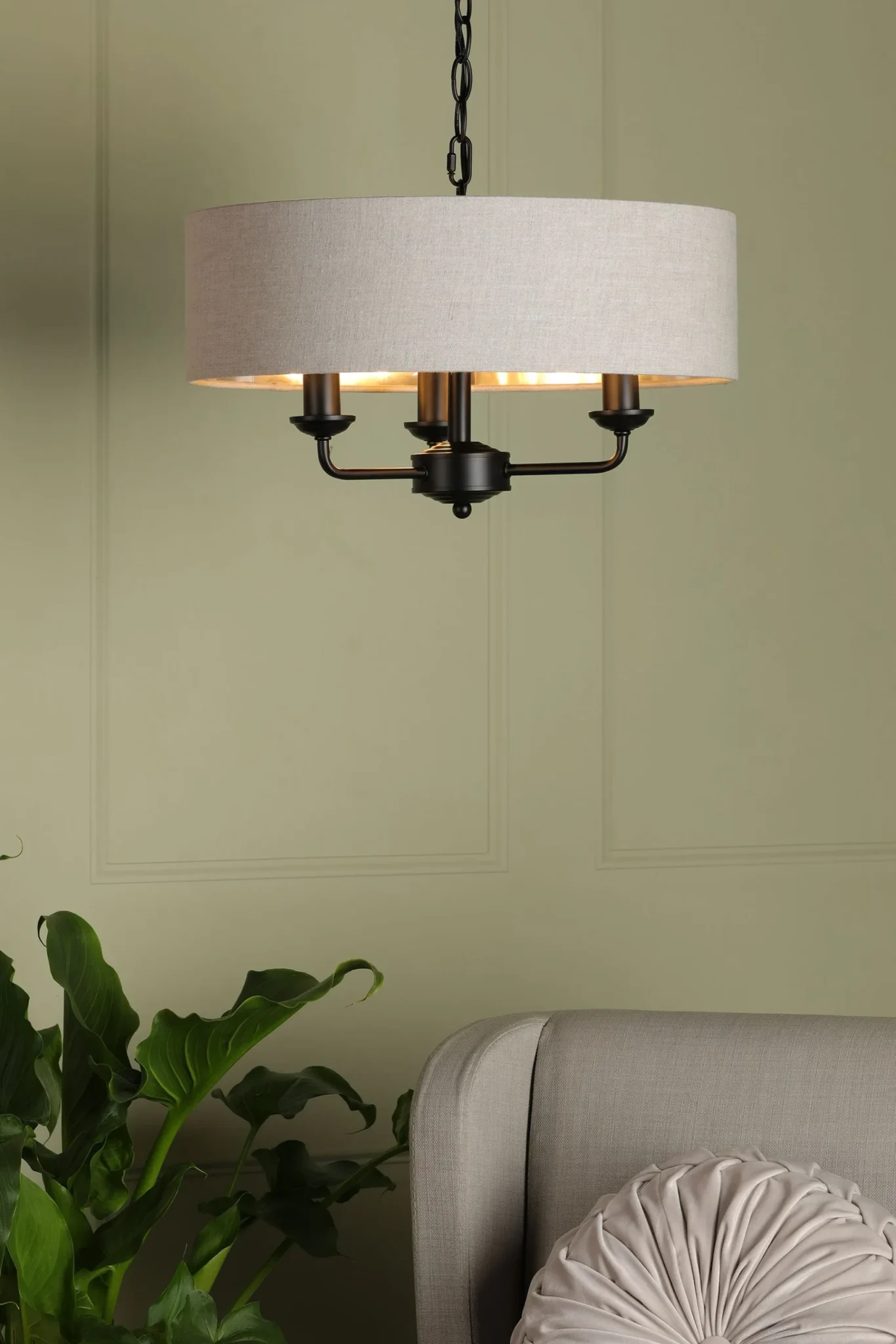 Sorrento-3-industriell-sort-naturfarget-interior-scaled-1 (1)