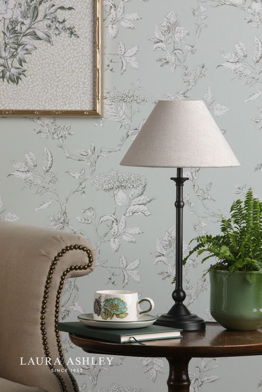 Ludchurch-bordlampe-interior1