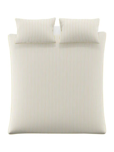 Walled-garden-oker-sengesett-cut-bakside