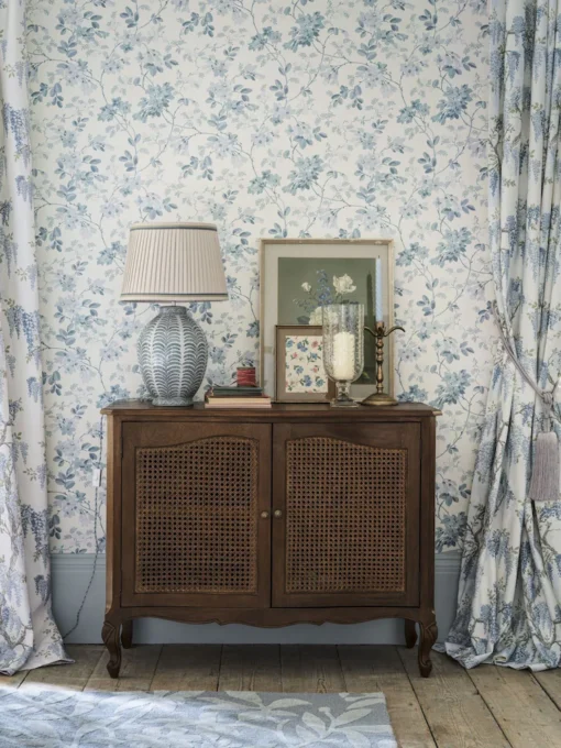 Montpellier, 2-dørs skjenk i valnøtt