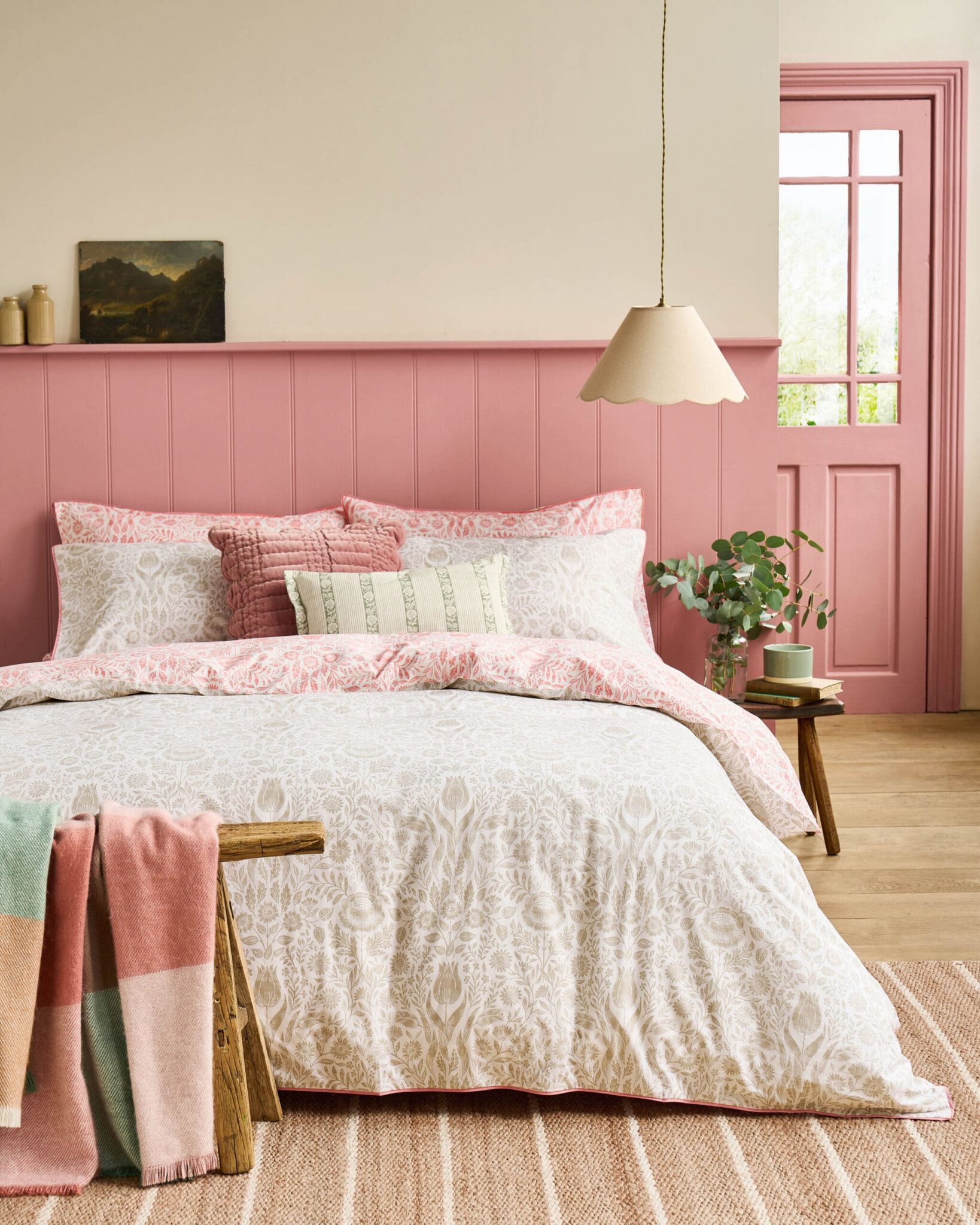 Ashstead Damask, sengesett med stiliserte tulipaner i rosa/natur fra Laura Ashley - Bilde 3
