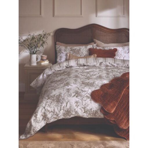 Tuileries, Mørk Trøffel sengesett fra Laura Ashley.